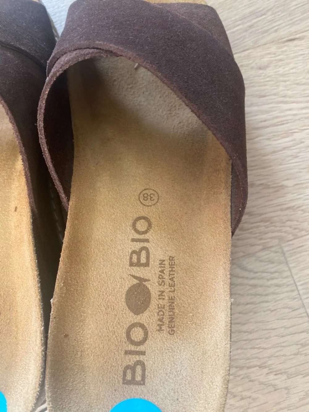 Bio Bio Wedge Brown Sandals NWT